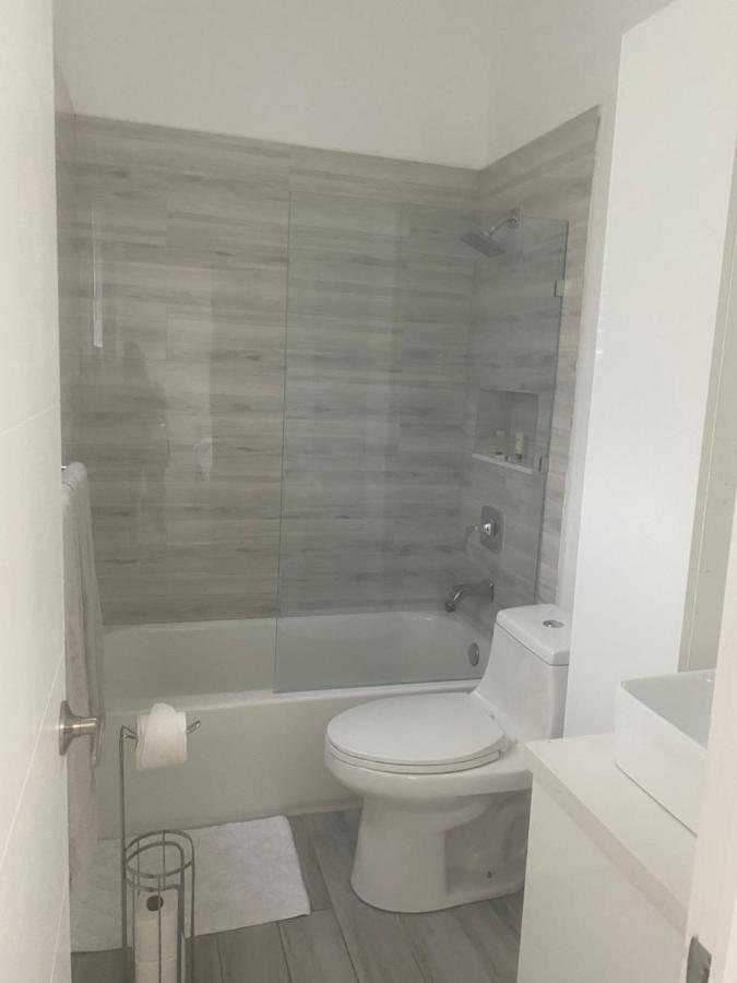 Modern & New,Excellent Location Miami Apartment Exterior foto