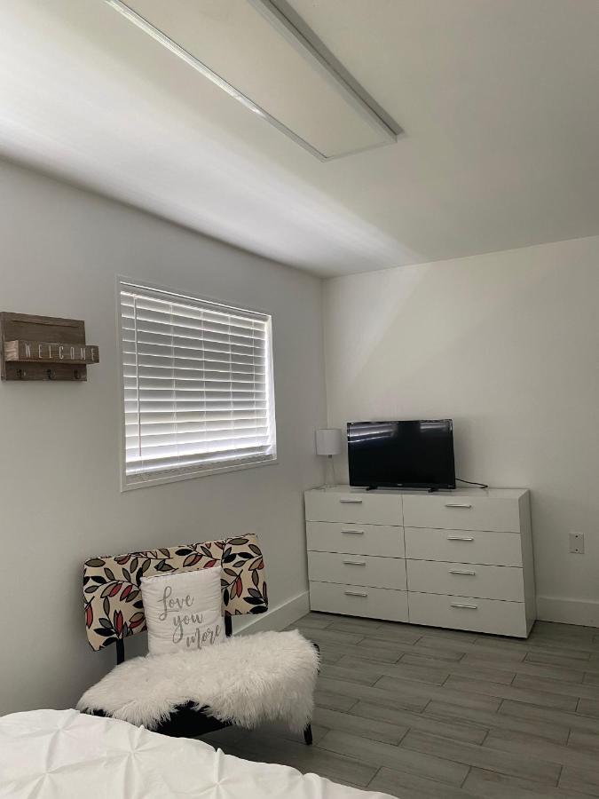 Modern & New,Excellent Location Miami Apartment Exterior foto